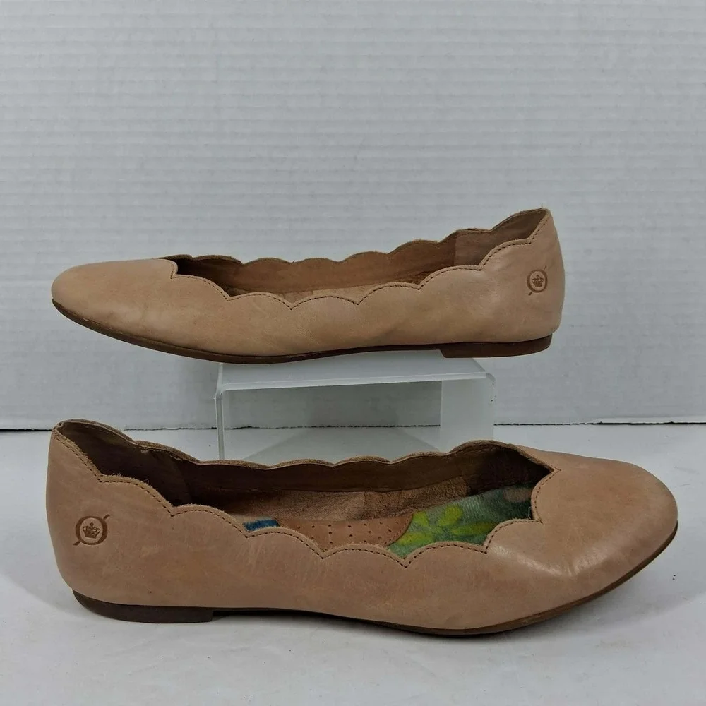 Born Julianne Tan Leather Scalloped Ballet Flats Womens 7M‎ D64041